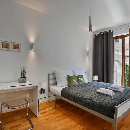 Apartamenty Prestige Browar Lubicz Stare Miasto Krakow Exterior photo